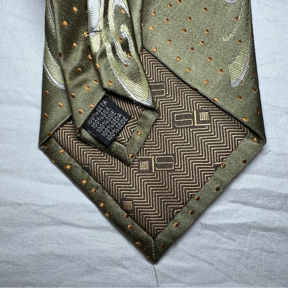 Vintage Steven Land Tie. Green, White and Gold - Picture 4 of 4